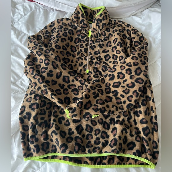 Urban Outfitters Cheetah Sweatshirt - Picture 3 of 3